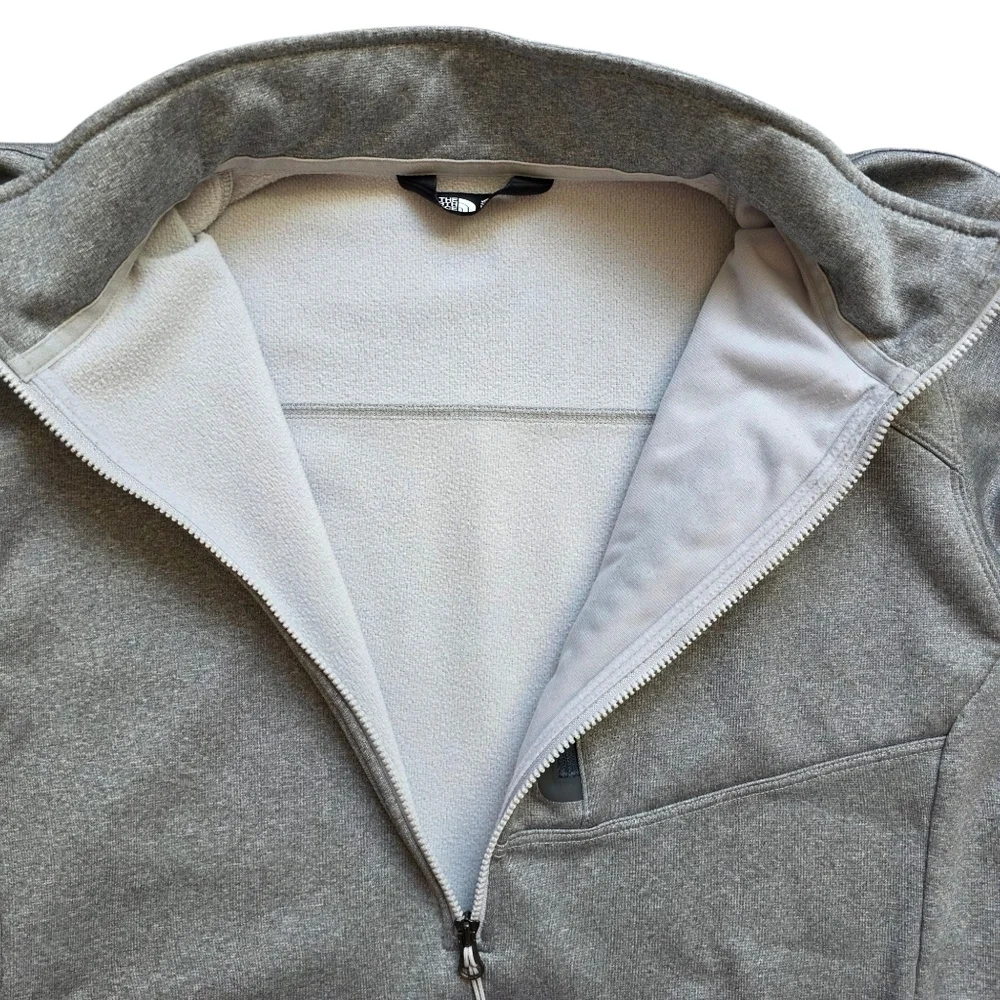 The North Face Gray Half-Zip Pullover Lightweigh Jacket, Mens Size Large